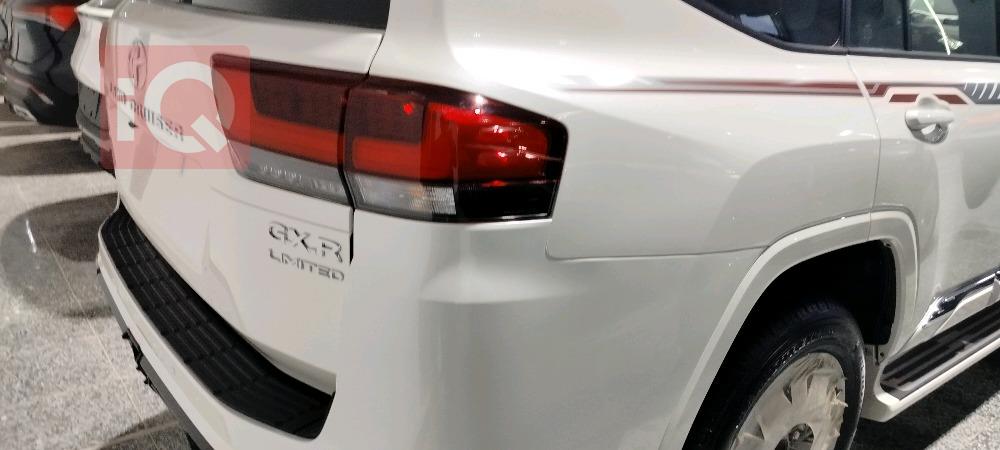 تويوتا لاندكروزر